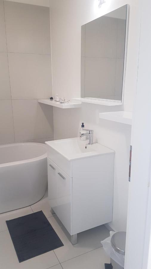 רייקה Deluxe Apartment Kristian Whit A Private Parking מראה חיצוני תמונה